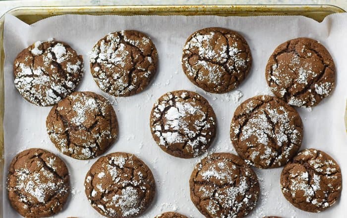 Cocoa Gingerbread Crinkle Cookies